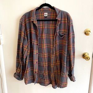 Volcom flannel